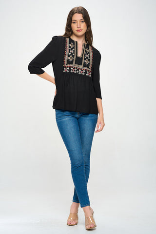 EMBROIDERED 3/4 SLEEVE BLOUSE