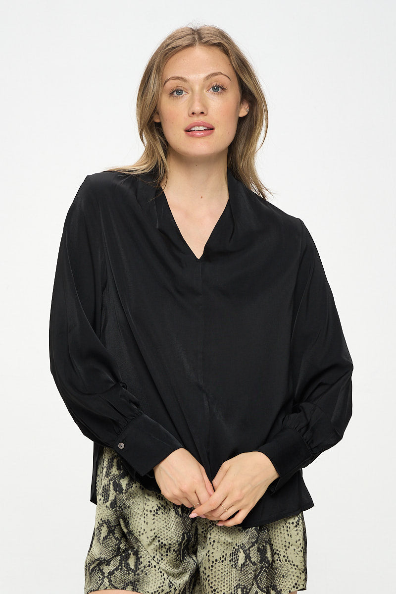 LONG SLEEVE SATIN VNECK BLOUSE