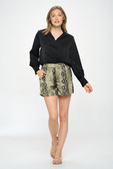 SNAKE PRINT SATIN SHORT