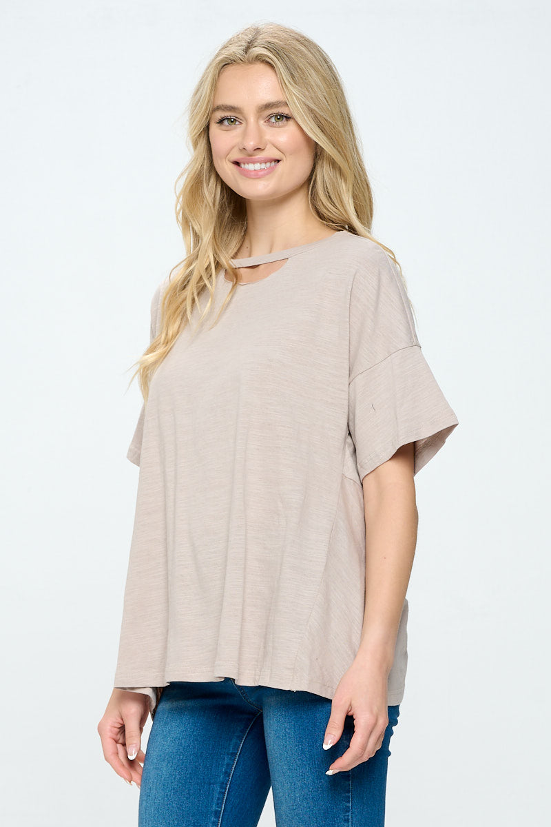 CUT OUT TEE